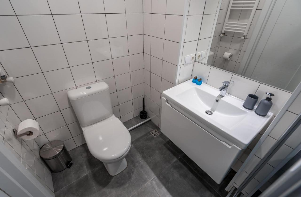 Loft1 Apartment 302 غودوري المظهر الخارجي الصورة